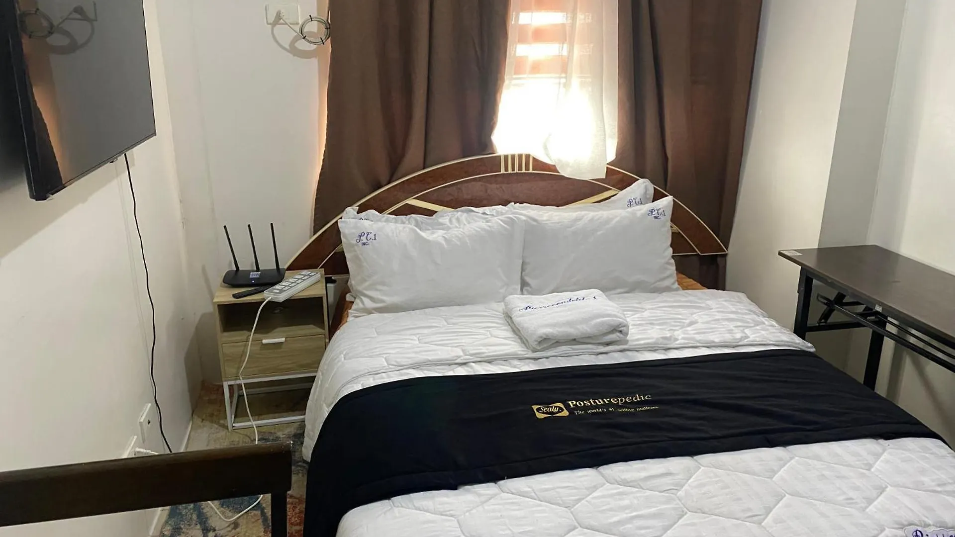 Apartment Collins Condotel Manila